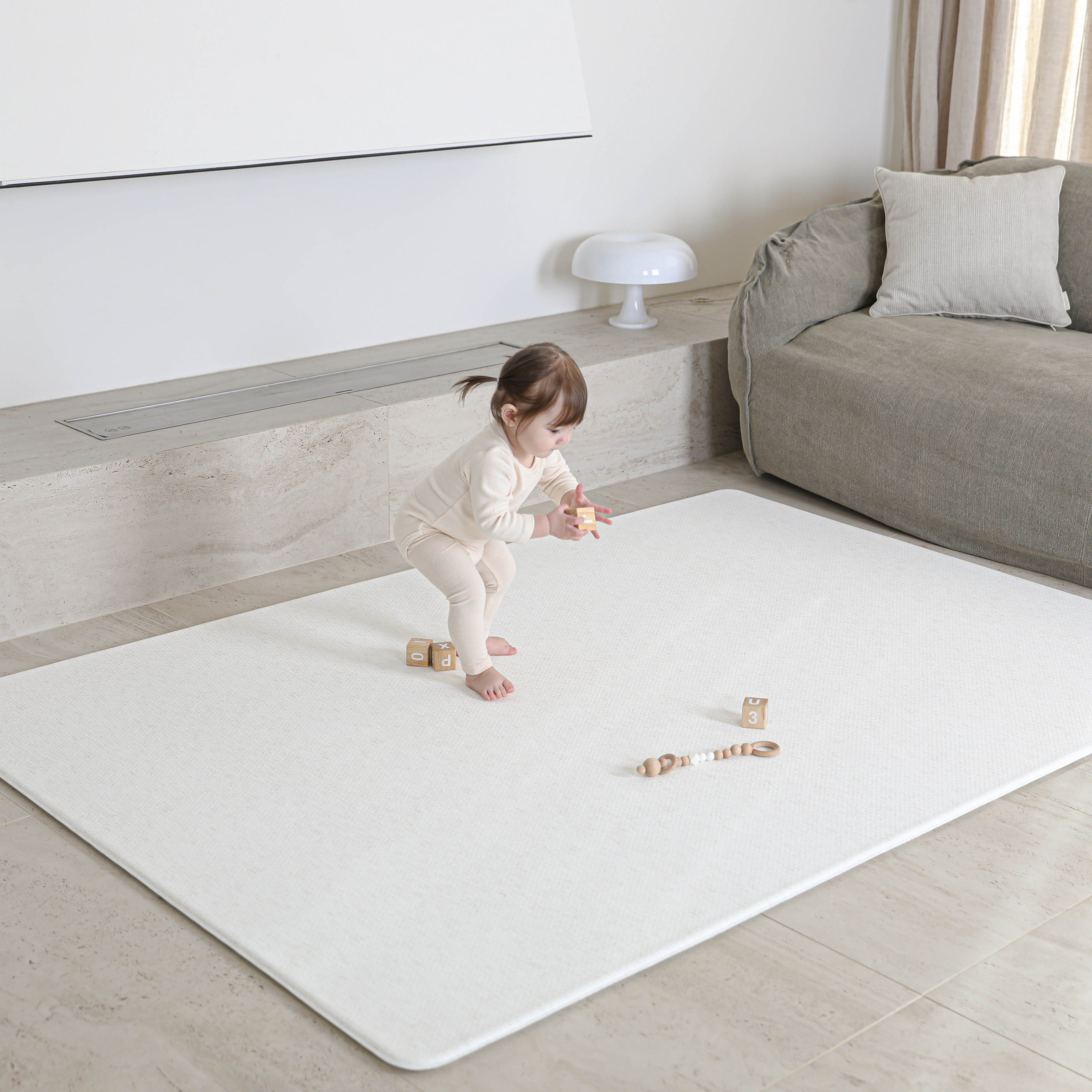 Faktura pianki maty Dwinguler Soft Animals M – miękka, sprężysta, amortyzuje upadki, certyfikat CPSIA i EN-71