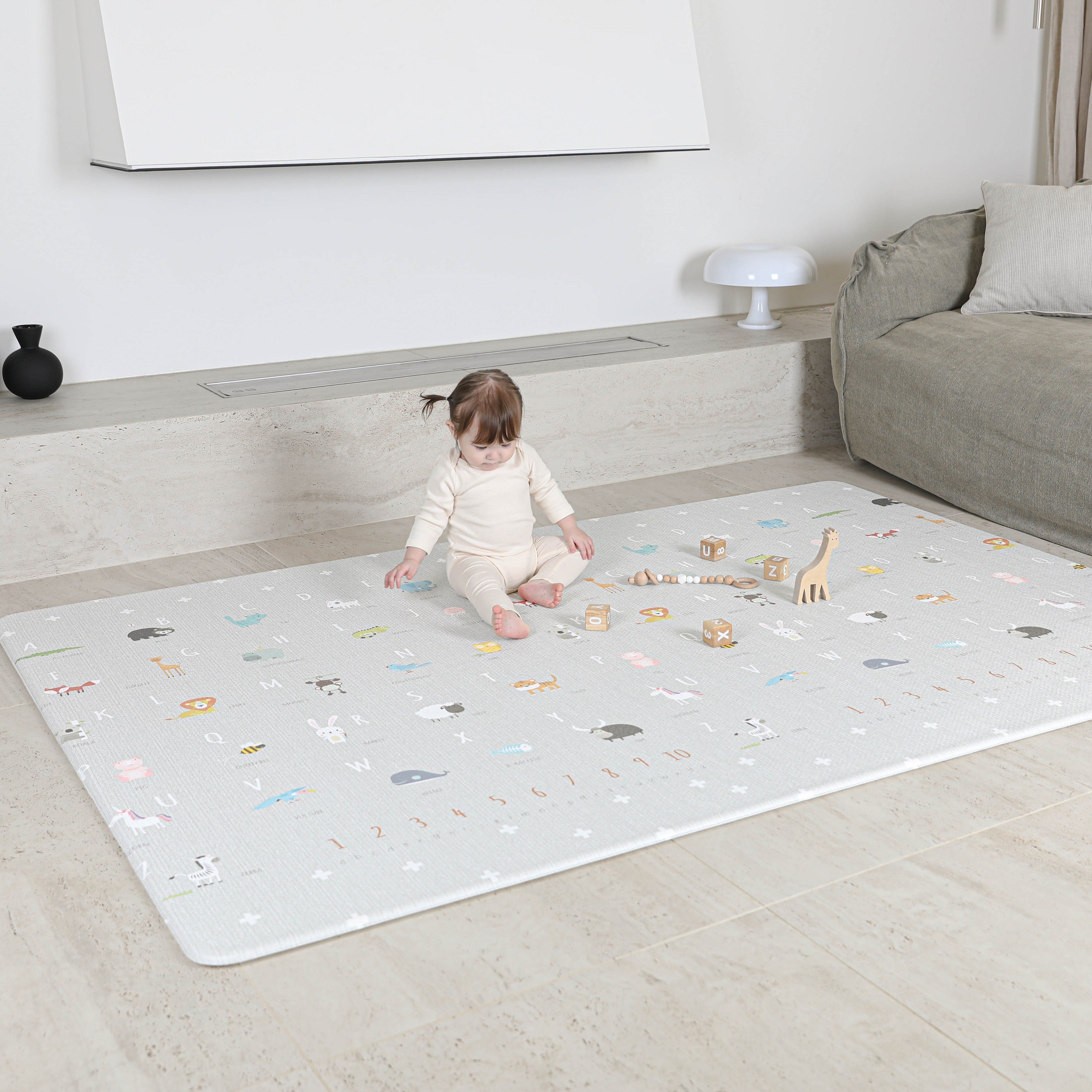 Mata Dwinguler Soft Animals M – miękka pianka premium, antypoślizgowa powierzchnia, bezpieczna dla niemowląt