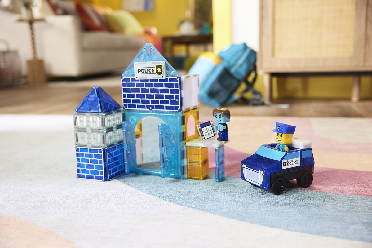 MAGNA-TILES Police Station – magnetyczne figurki z wymiennymi elementami