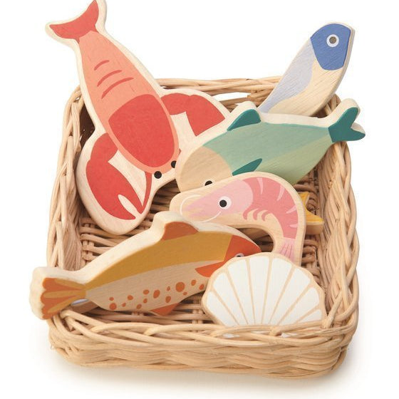 Drewniane ryby i owoce morza w wiklinowym koszyku – zestaw do zabawy dla dzieci od Tender Leaf Toys, homar, ryba, ostryga, edukacyjne drewniane zabawki ekologiczne