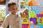MAGNA-TILES City Center – ulice i figurki microMAGS